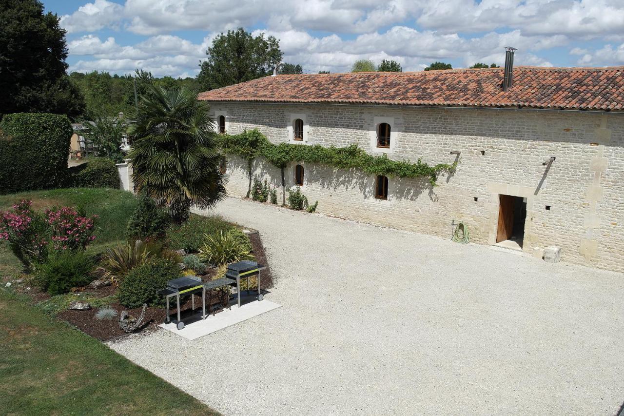 Gites Les Grandes Ecures Mons  Exteriér fotografie