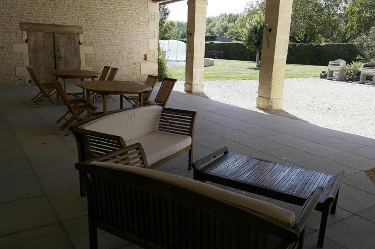 Gites Les Grandes Ecures Mons  Exteriér fotografie