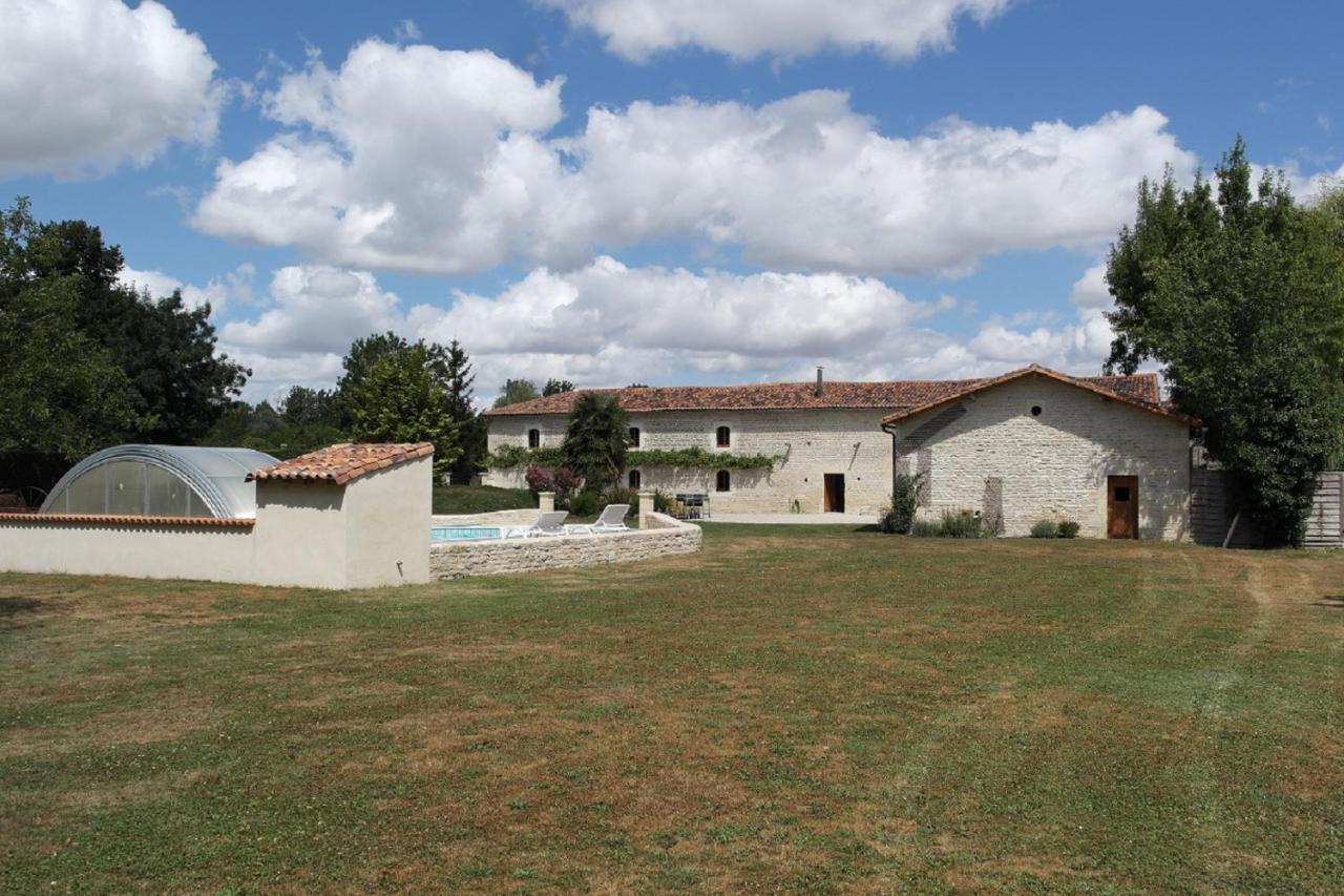 Gites Les Grandes Ecures Mons  Exteriér fotografie